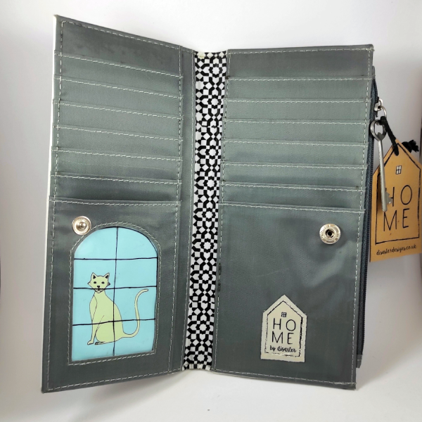 Alternative view of Πορτοφόλι σπιτάκι