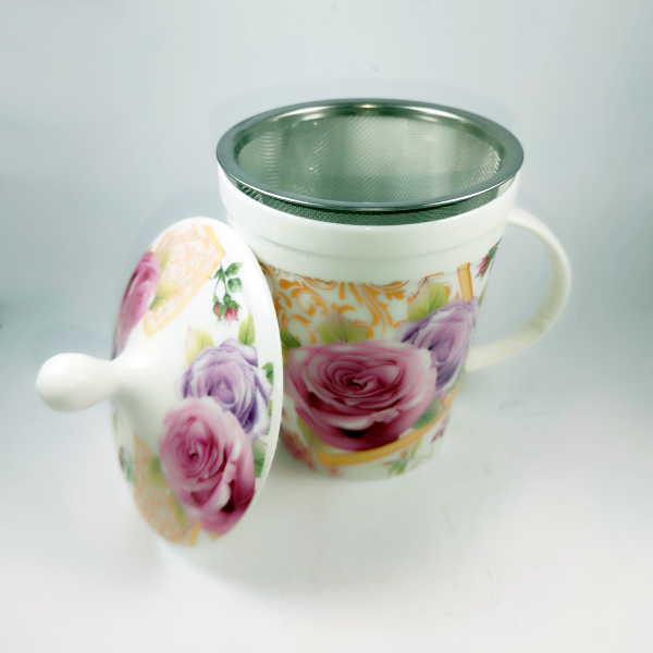 Κεραμική κούπα με καπάκι και σουρωτήρι