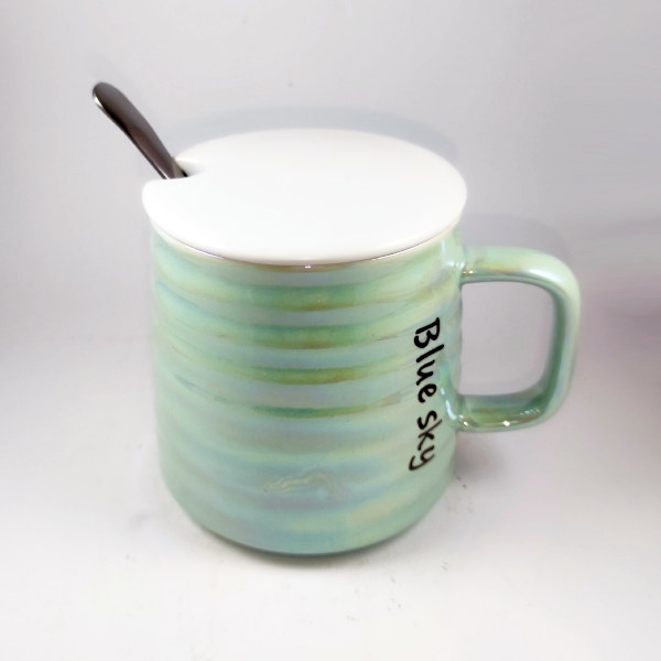 Κεραμική κούπα με καπάκι και κουτάλι