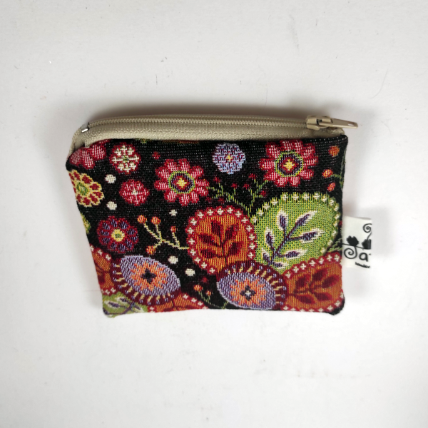 Χειροποίητο πορτοφολάκι με λουλούδια