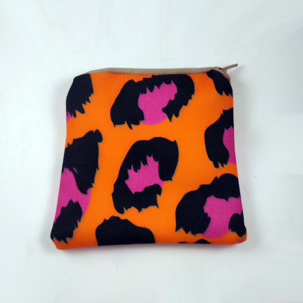 Χειροποίητο πορτοφολάκι λεοπάρ